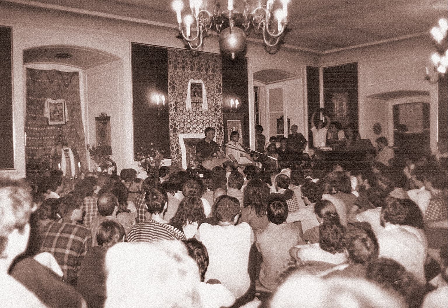 Wykład Lamy Ole Nydahla. (Kraków 1985 r.)